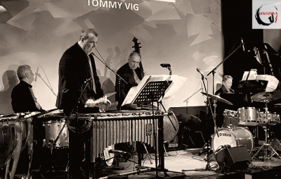Nagy Idők Tanúja – Tommy Vig „Forradalmi sorozat” című zeneművének ősbemutatója a BJC-ben