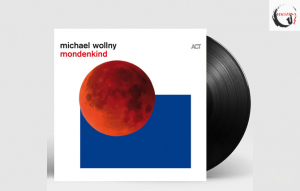Michael Wollny, a Hold gyermeke